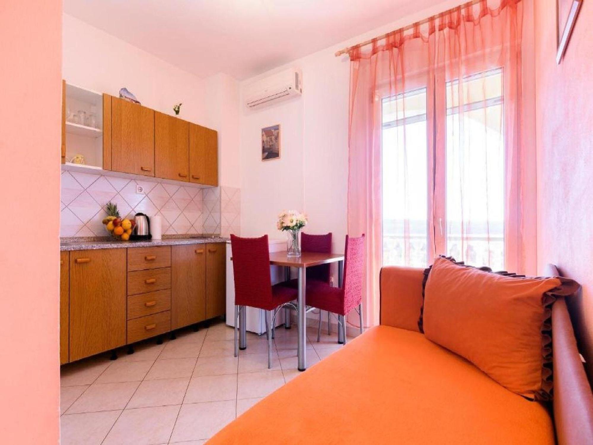 Apartments Milic - One Bedroom Apartment With Sea View And Terrace غورني كارين المظهر الخارجي الصورة